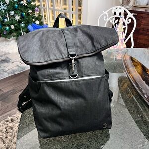 Lululemon Rise and Shine Backpack Black